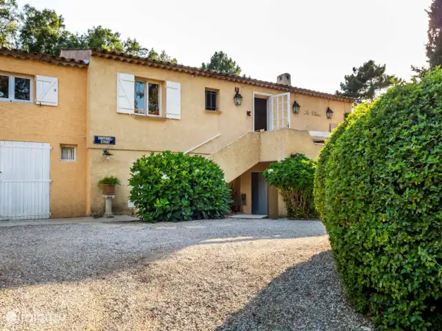 Villa les Chiens en Francia, Costa Azul, Cogolin - casa vacacional Villa les Chiens