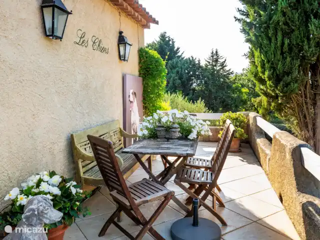 Villa les Chiens en Francia, Costa Azul, Cogolin - casa vacacional Terraza