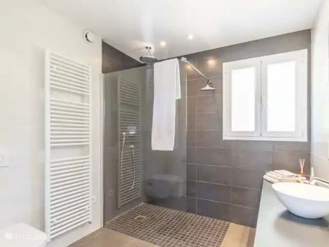 villa en España, Costa Blanca, Moraira – Casa Sol Y Mar Moraira Baño en suite del dormitorio principal