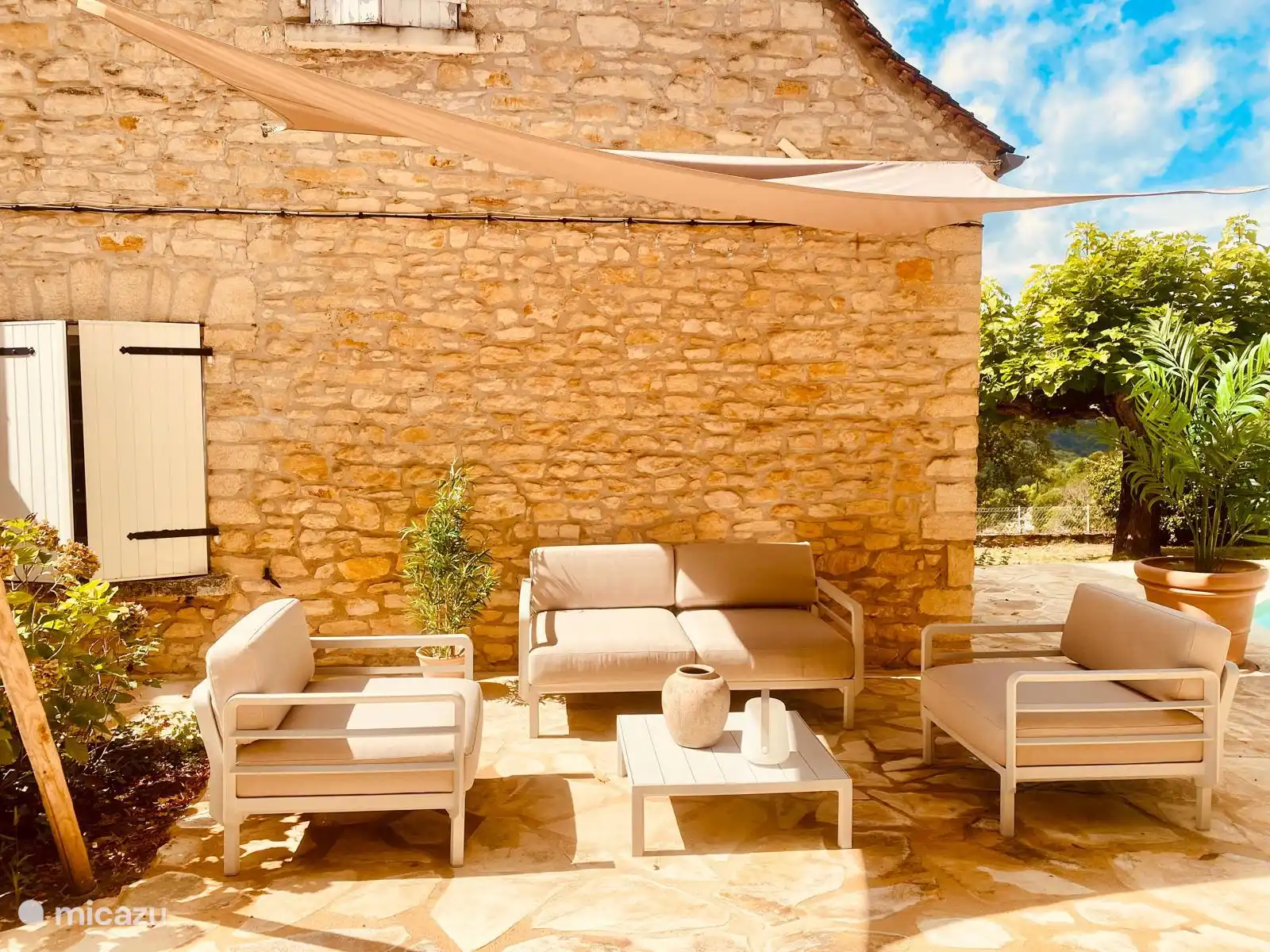 Terras achter het huis