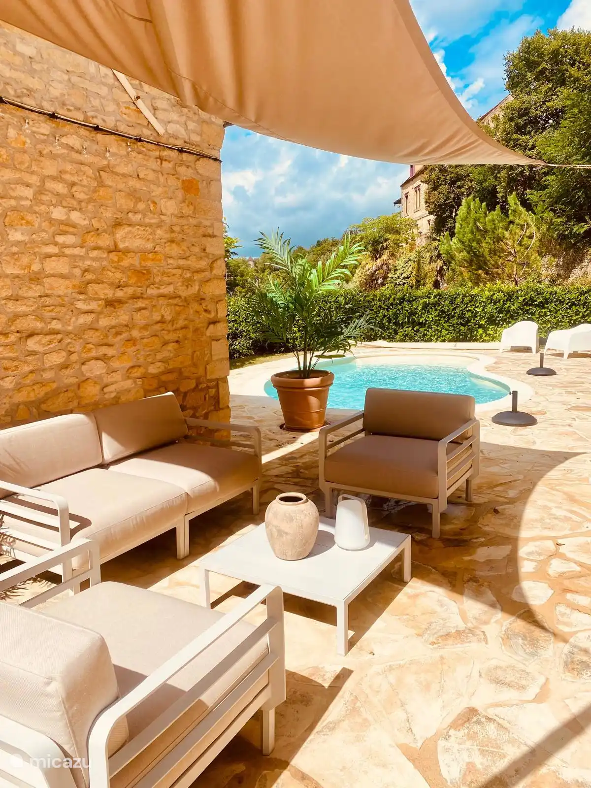 Terras achter het huis