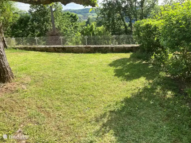 Location de Vacances France, Dordogne, Stupide, maison de vacances - Maison Écluse Jardin