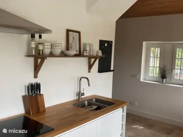 Location de Vacances France, Dordogne, Stupide, maison de vacances - Maison Écluse Cuisine