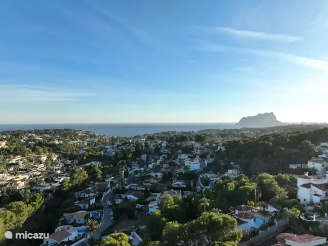 Villa Salvia en España, Costa Blanca, Benissa - villa Benissa Costa, con vistas al famoso peñón de Ifach en el mar. ¡Esto también se puede escalar!