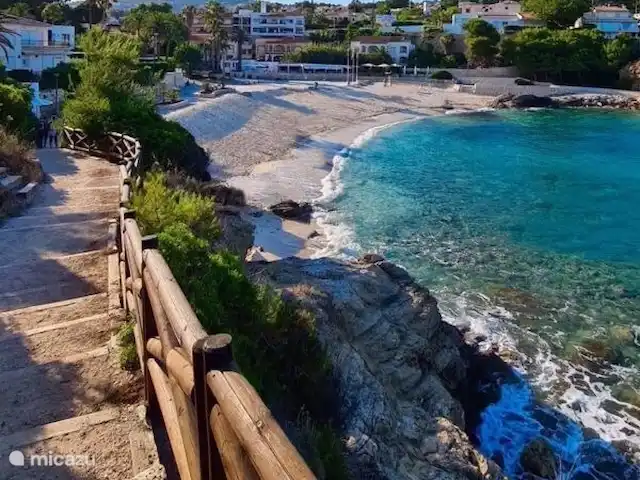 appartement huren in Spanje, Costa Blanca, Calpe – Amfitheater Bofill Calpe Oro Pad langs de zee, komt ook langs appartement