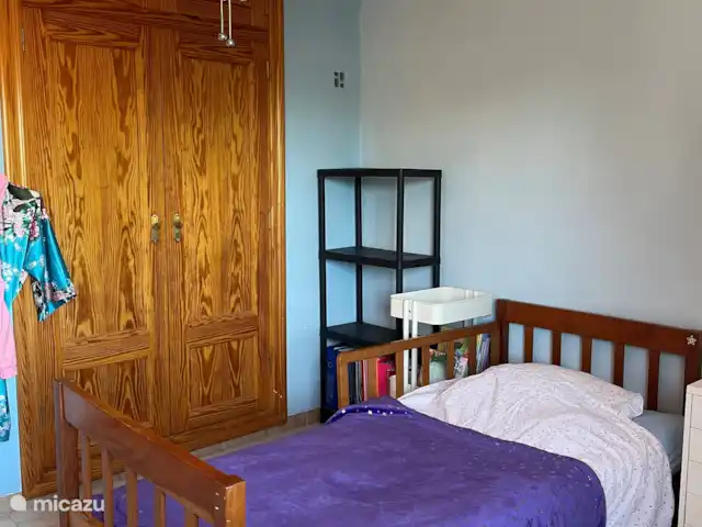 Villa familiar española con piscina  en España, Valencia, La Eliana - villa Singel dormitorio 2