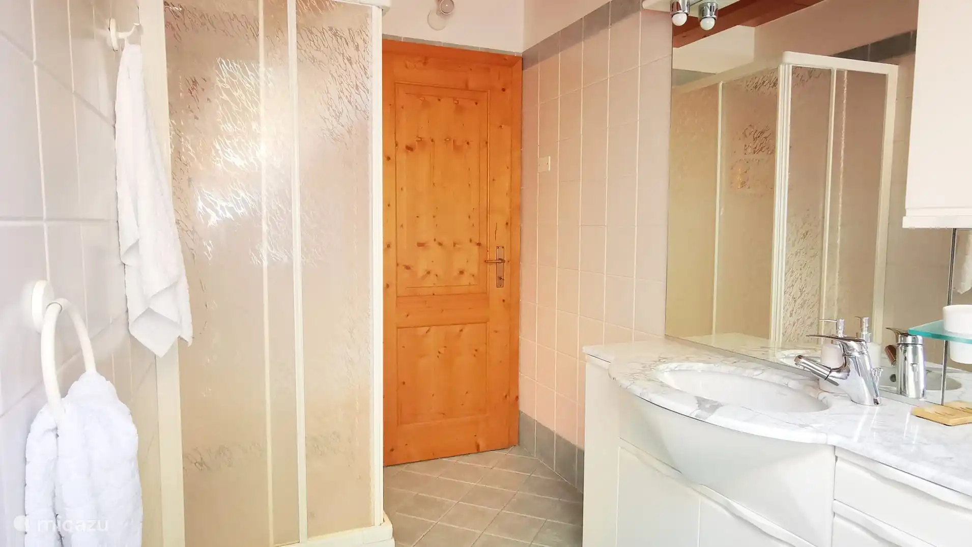 Douche de salle de bain.