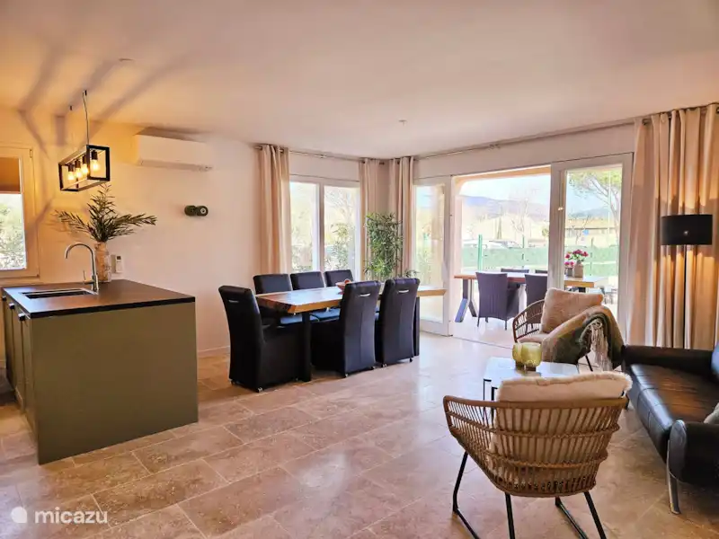 Hébergement familial les 2 Oliviers | France, Côte d'Azur, Le Plan-de-la-Tour - Maison de vacances Hébergement familial les 2 Oliviers | France, Côte d'Azur, Le Plan-de-la-Tour - Maison de vacances