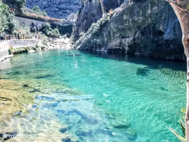 Villa Morera en España, Valencia, Albaida - villa POU Clar arroyo de agua de manantial 2