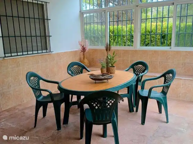 Villa Morera en España, Valencia, Albaida - villa Zona de estar bajo el invernadero