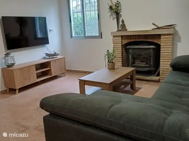 Villa Morera en España, Valencia, Albaida - villa Otra foto de la zona de estar. Muebles completamente nuevos y aire acondicionado.