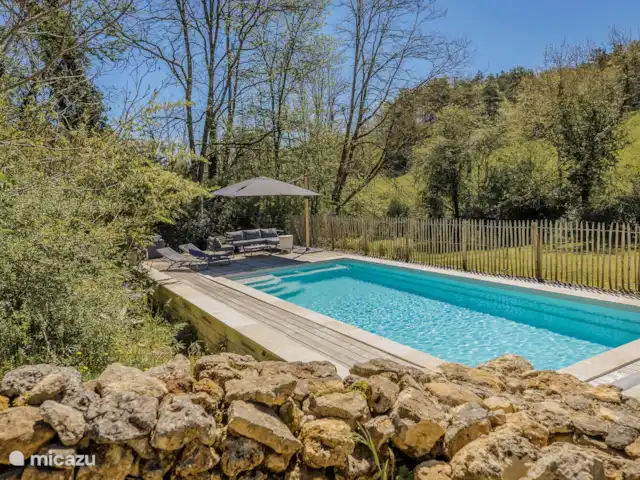 Miramonde | France, Dordogne, Savignac-de-Miremont - maison de vacances La piscine