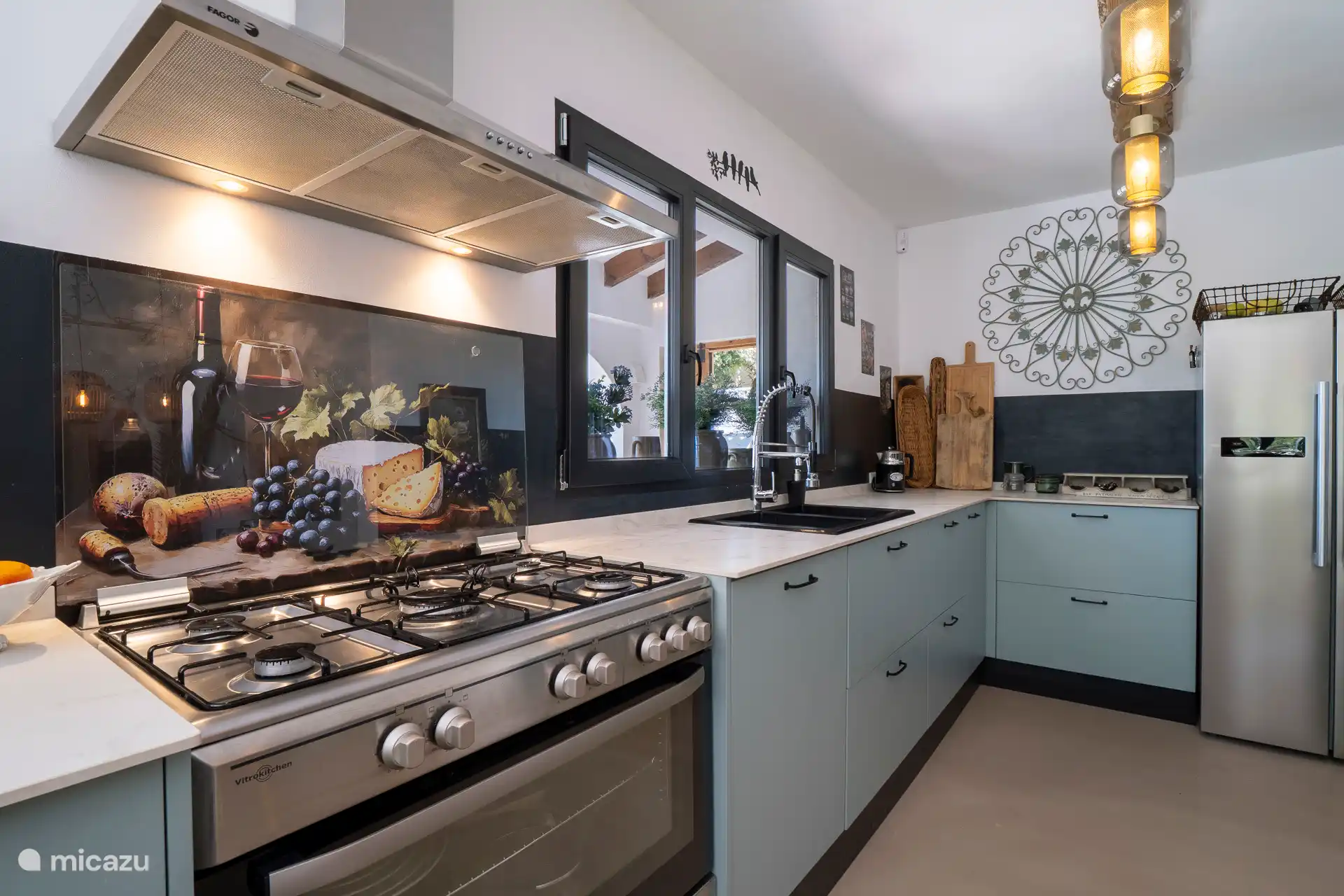 cuisine entièrement équipée