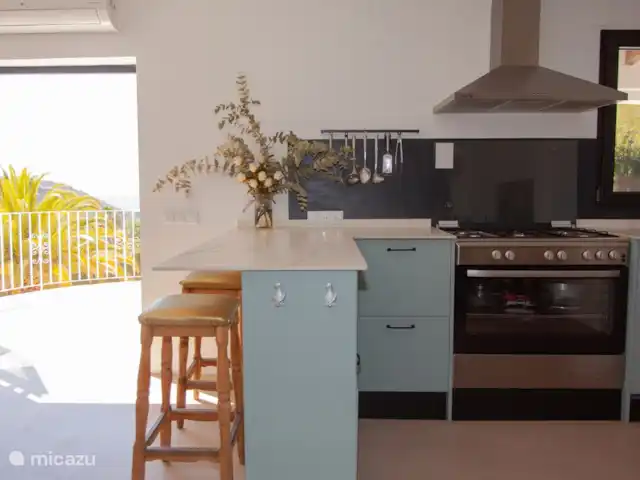 Le Savoir Vivre | Espagne, Costa Blanca, Benitachell - villa Bar de cuisine avec seavieuw