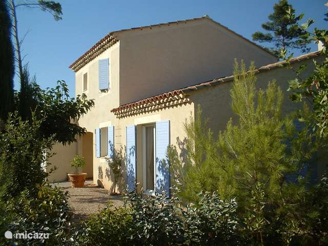Holiday home in France, Provence – villa Les deux Cerisiers