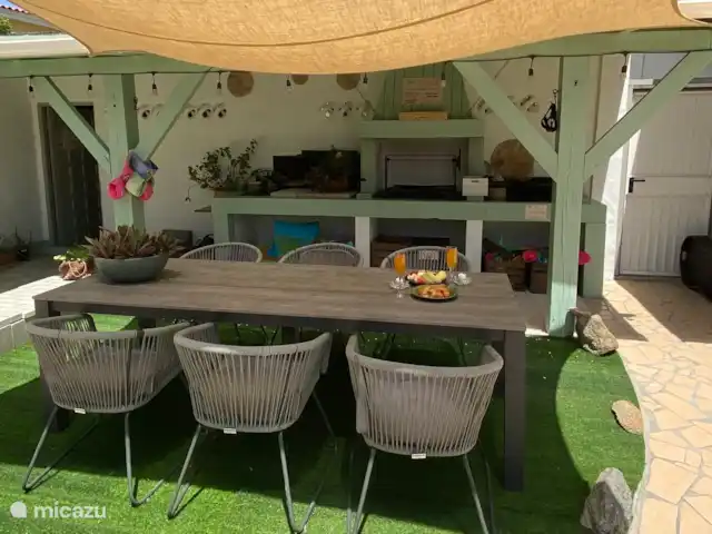 Appartement spacieux à Aruba  | Aruba, Nord, Nord - appartement notre BBQ confortable avec auvent