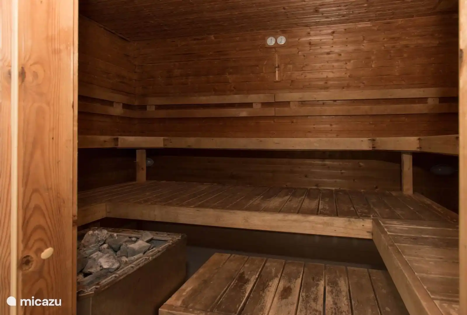 Sauna para uso general
