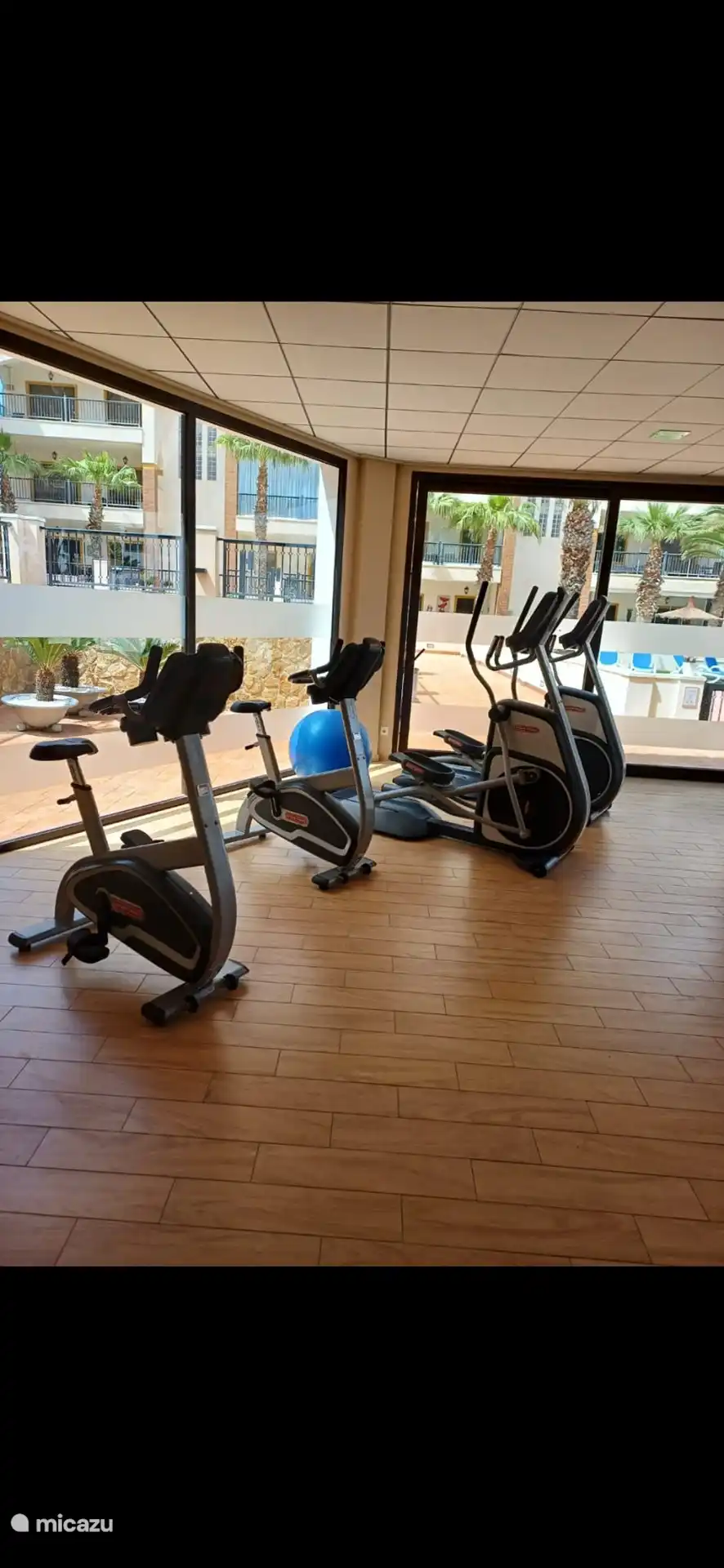 Sala de fitness cubierta