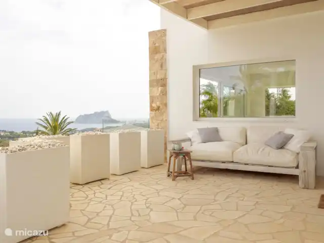 Villa Limonero - Vue Mer Panoramique | Espagne, Costa Blanca, Teulada - villa Villa Limonero - Terras met prachtig zeezicht die uitgeeft op de hoofdslaapkamer.
