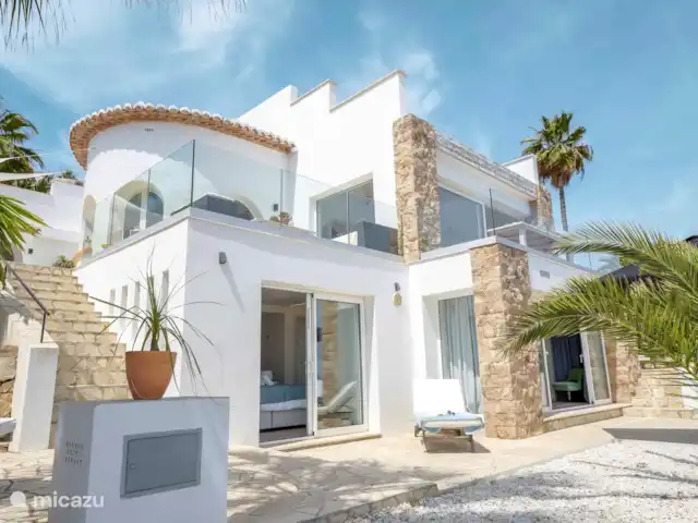 Villa Limonero - Vue Mer Panoramique | Espagne, Costa Blanca, Teulada - villa Villa Limonero - De 3 gastenslaapkamers zijn gelegen op de benedenverdieping bij het zwembad.
