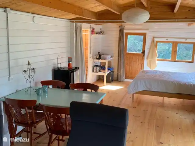 Location de Vacances Espagne, Catalogne, Sant Jaume de Llierca, tiny house - Maison verte Le salon