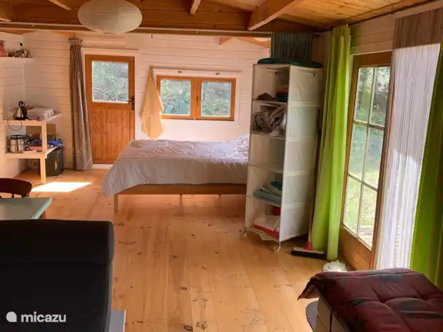 Location de Vacances Espagne, Catalogne, Sant Jaume de Llierca, tiny house - Maison verte coin chambre