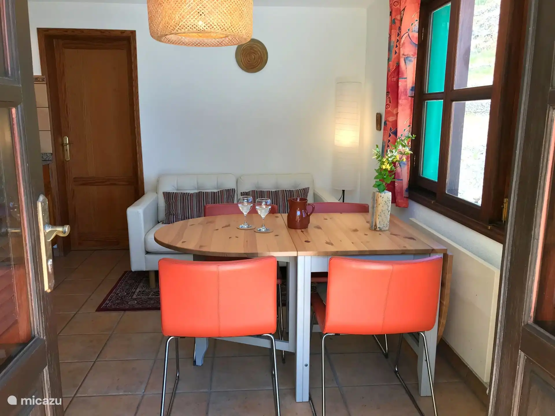 Casa Visioneros, woon-/eetkamer