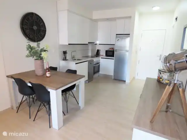 Location de Vacances Espagne, Costa Blanca, La Mata, appartement - Appartement de plage ZZ Plage de Pinada Cuisine entièrement équipée avec micro-ondes, lave-vaisselle, etc.