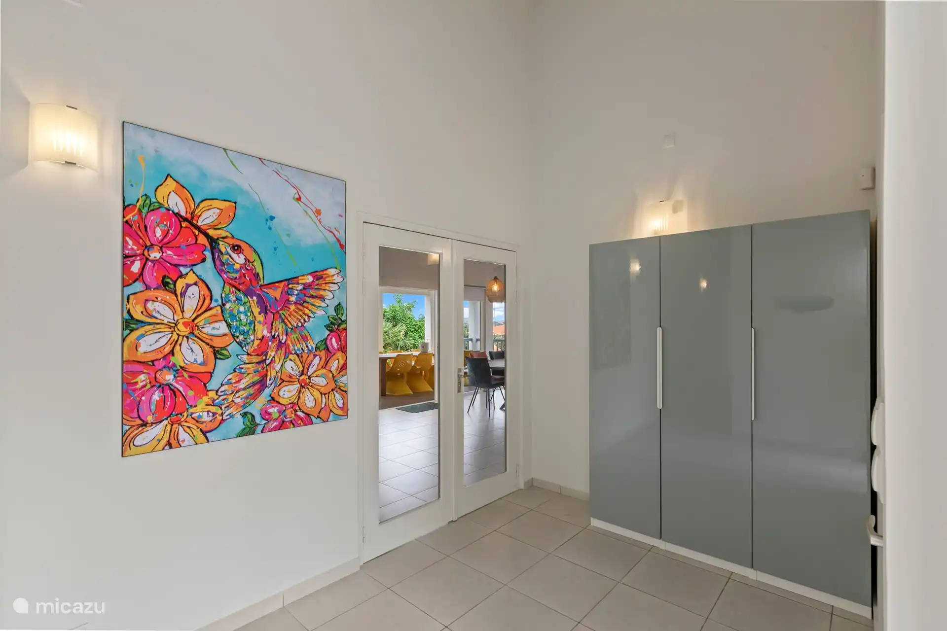 Vom Eingang aus gesehen