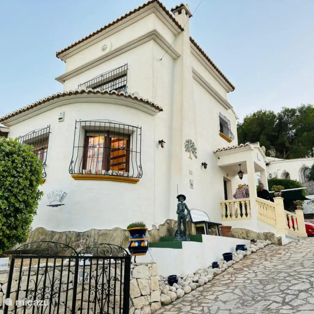 Casa Moraira Mágica