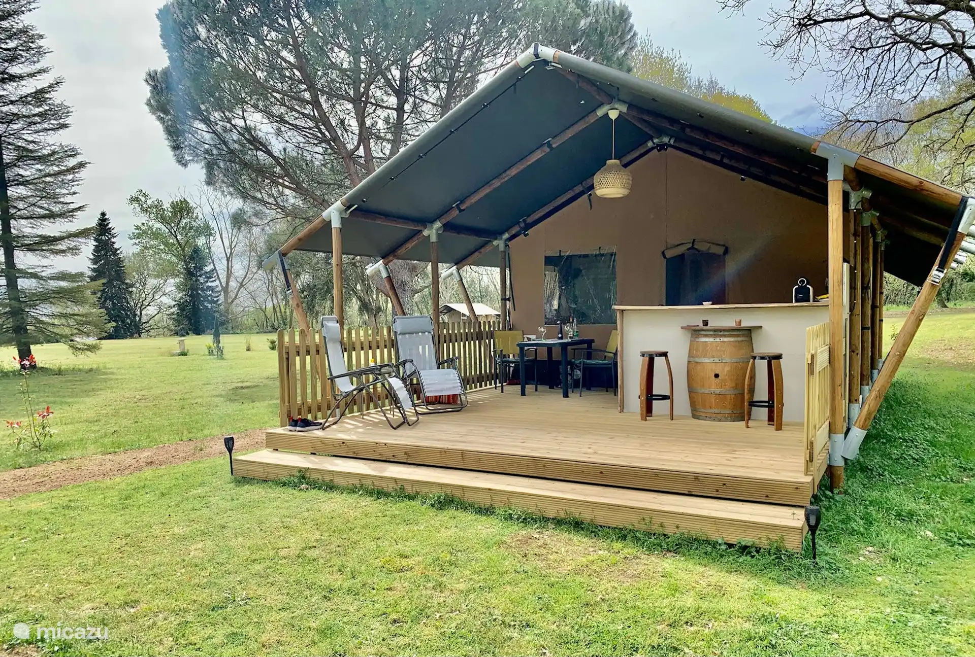 Privacidad, Francia, Lot y Garona, Meylan, camping de lujo / yurta / tienda safari Glamping Gran Confort La Mirande