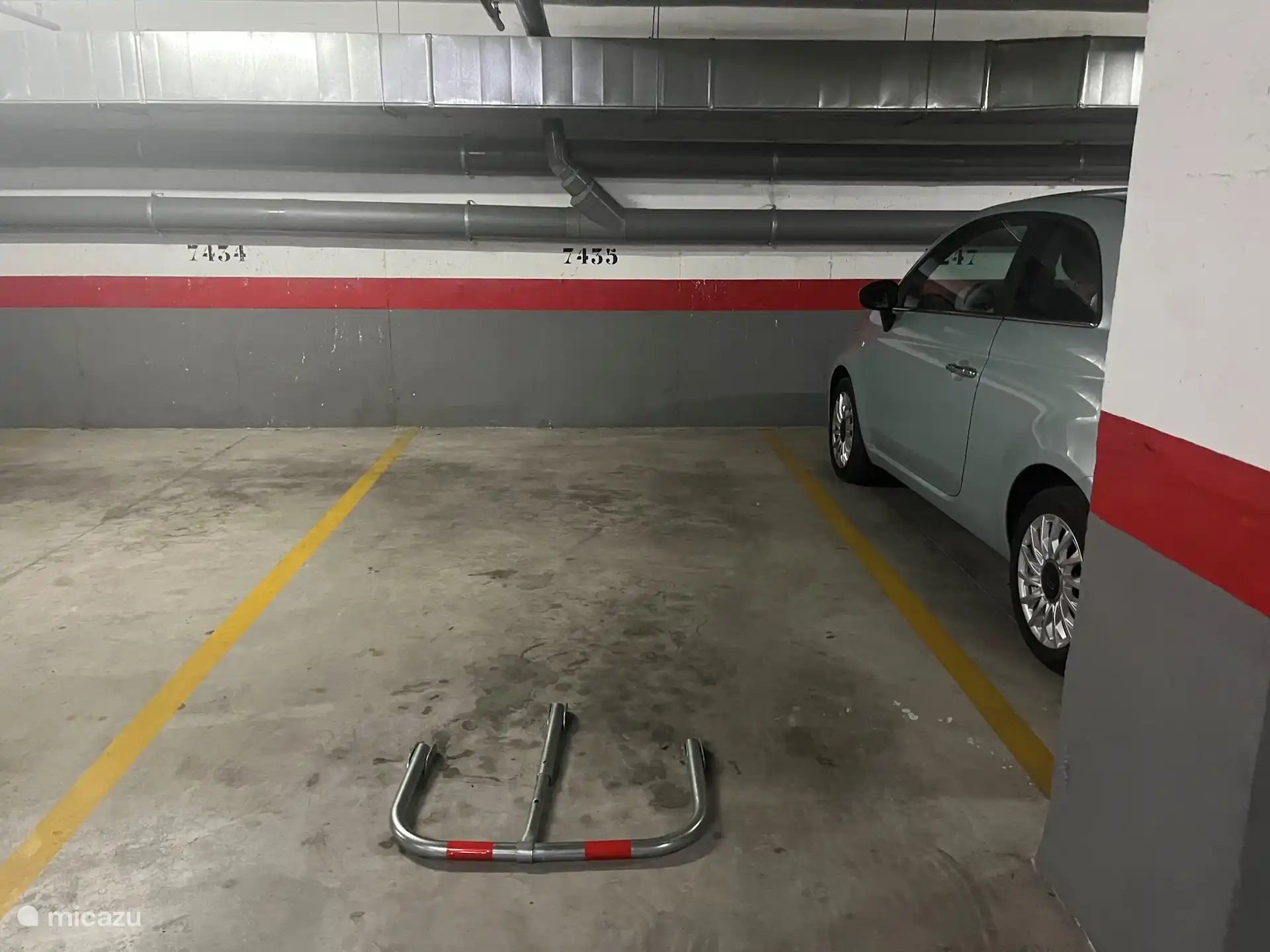 Place de parking privée