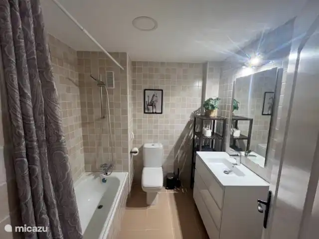 Location de Vacances Espagne, Costa del Sol, Marbella, penthouse - Penthouse Marbella Jacuzzi & vue mer Salle de bain 2