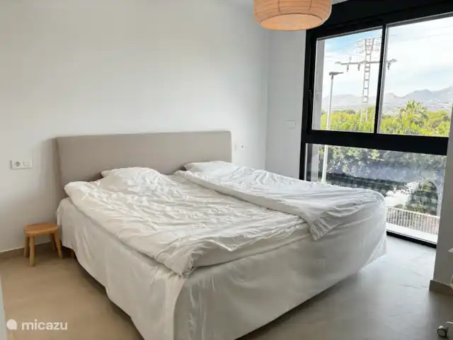 Wandelen, Spanje, Costa Blanca, Albir, villa Moderne villa met tuin en zwembad Hoofdslaapkamer