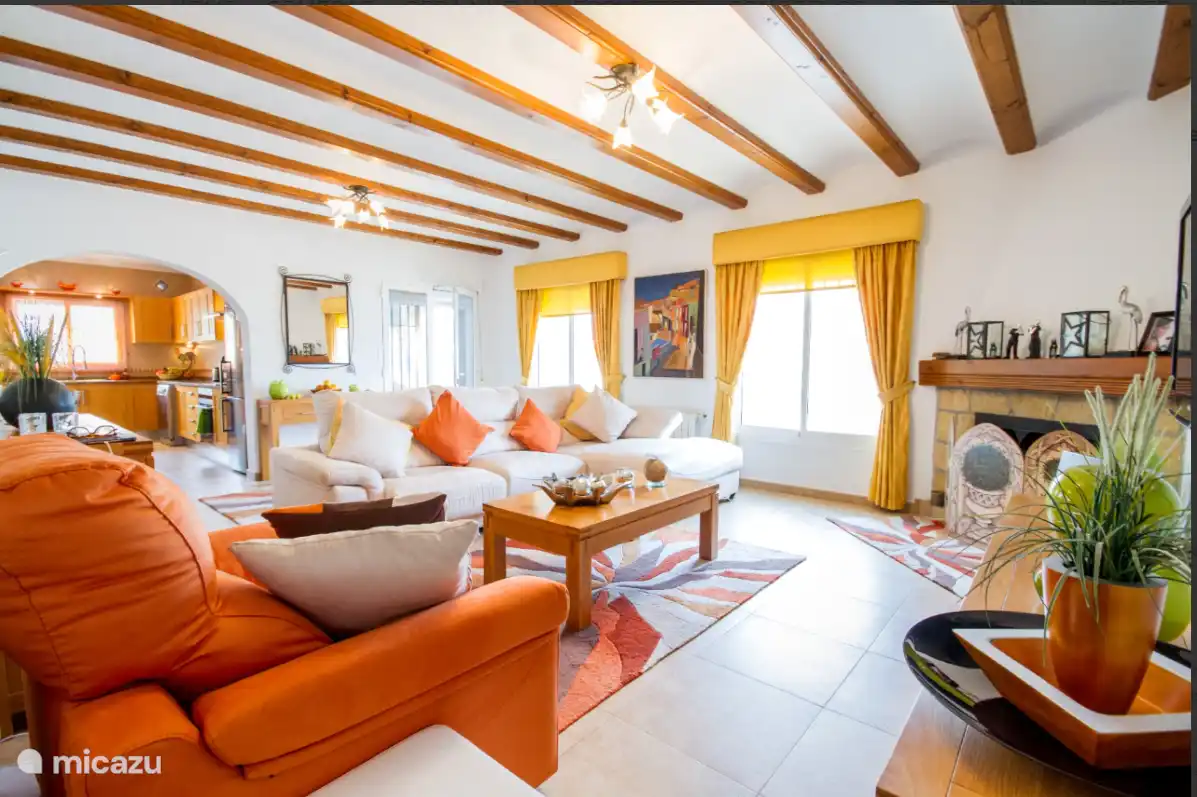 Gro&#223;es Wohnzimmer