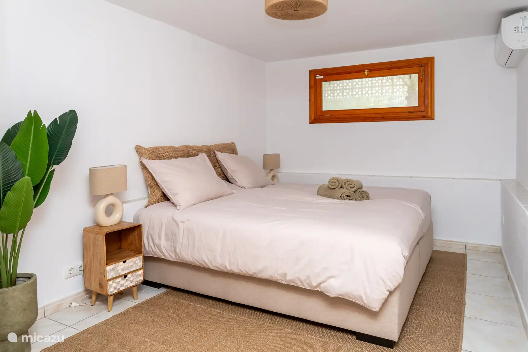 Slaapkamer 2 beneden verdieping