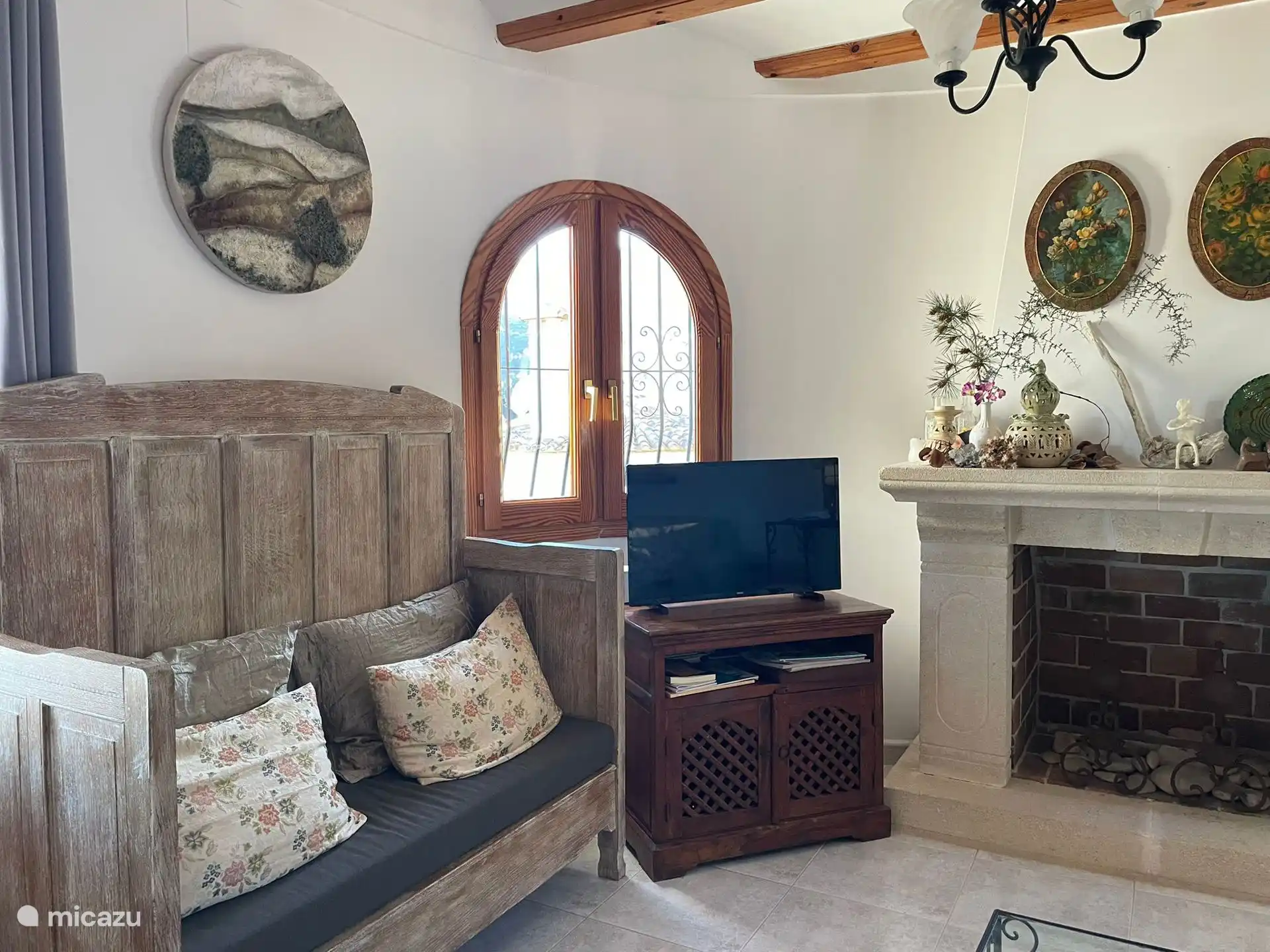 Antonio ingericht in een sfeer waar eigen creatie de hoofdrol speelt. Waar wij thuiskomen willen we ook onze gasten laten thuiskomen.