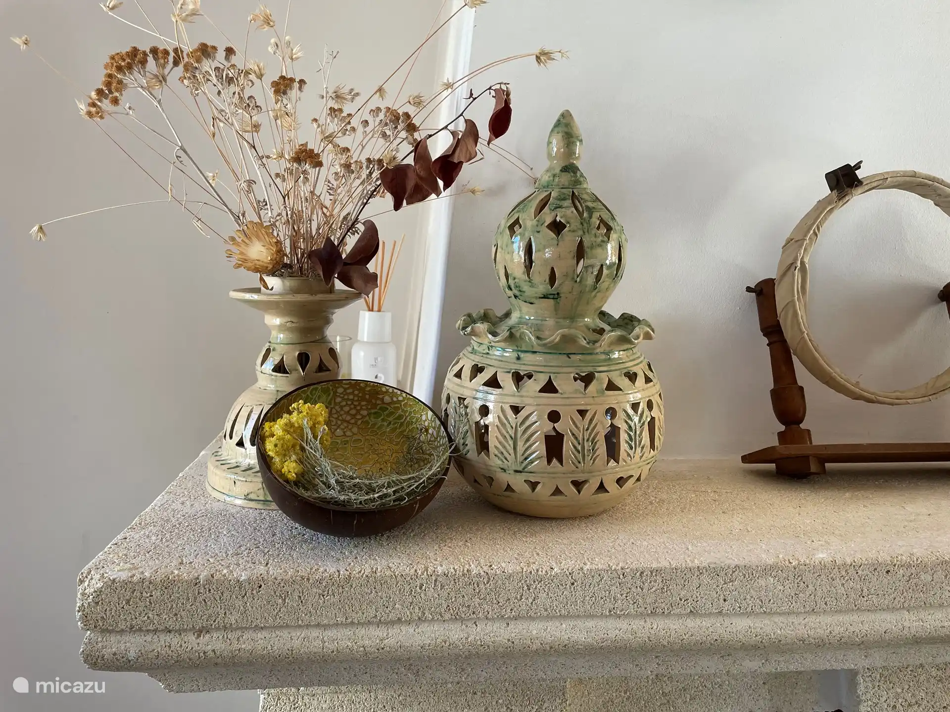 It is also the details that make it cozy. 