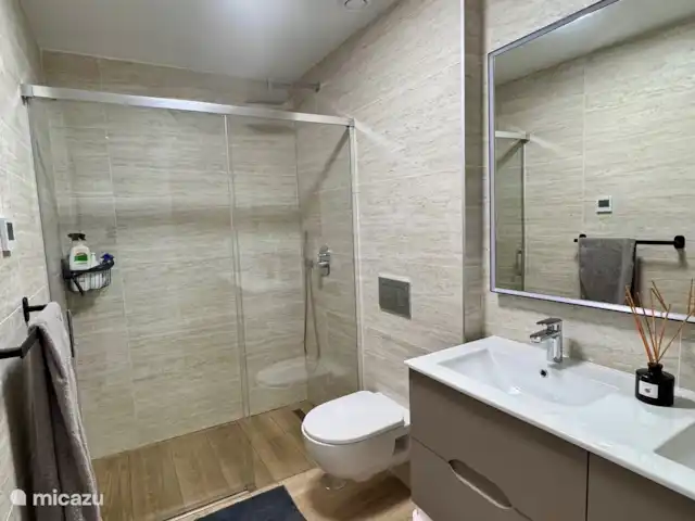 Location de Vacances Espagne, Costa Blanca, Finestrat, appartement - Casa Vista Maravilla Salle de bain chambre principale
