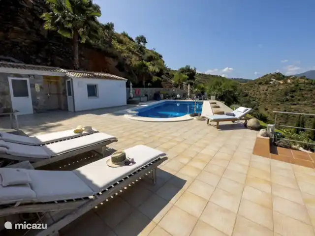 Villa Finca la Roca | Espagne, Andalousie, Guaro - villa Piscine, douche, sauna, toilettes