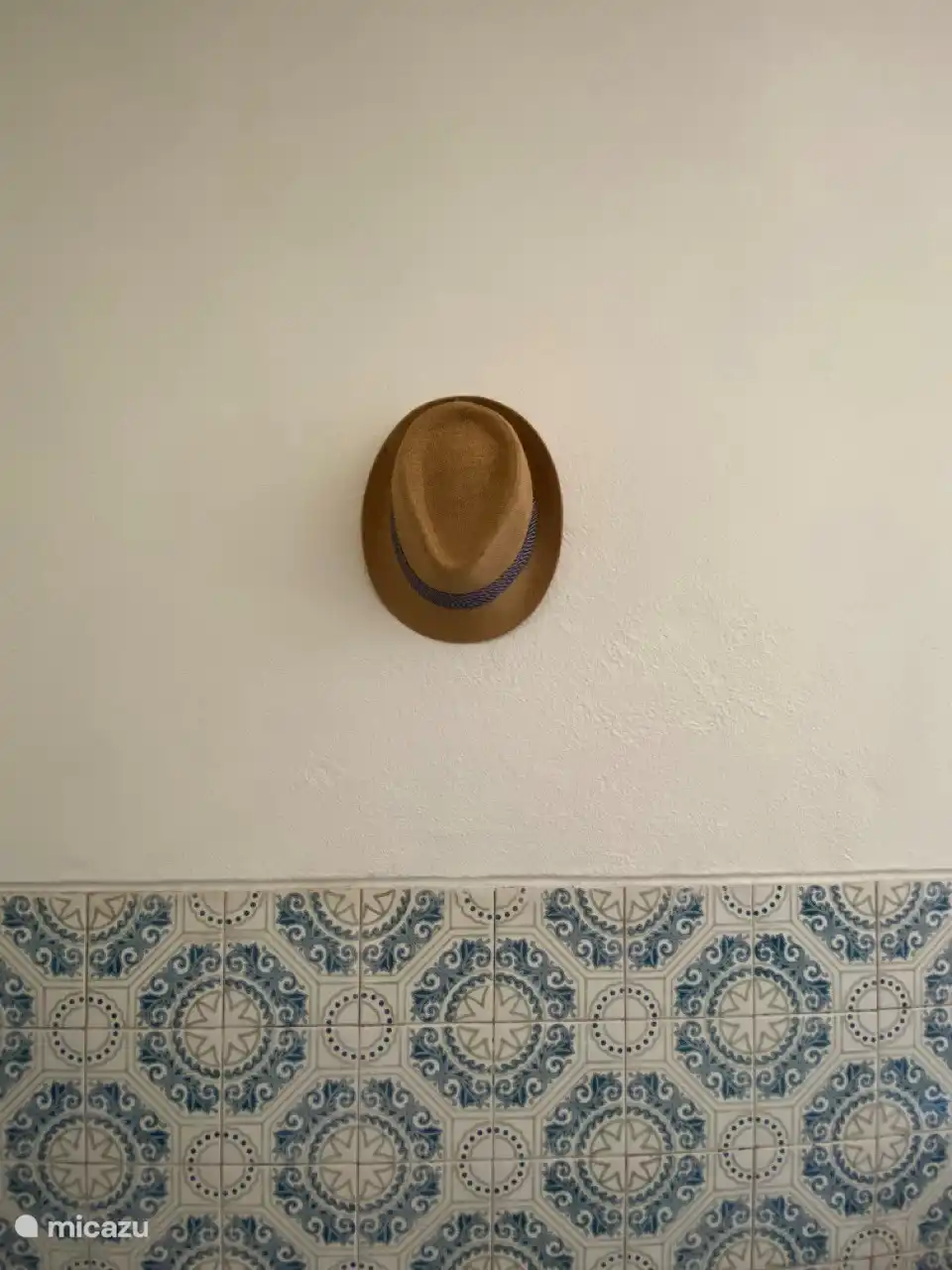 Wohnküche; mit authentischen portugiesischen Fliesen