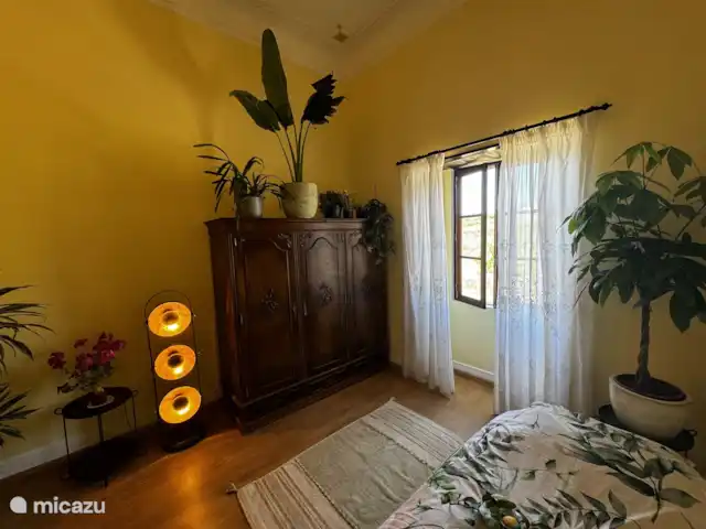 Location de Vacances Portugal, Santarém, Ferreira do Zêzere, ferme - Quinta Pura Natura Chambre 2 : « Solarium »
, 2x lit 1p (90x200) et grand placard