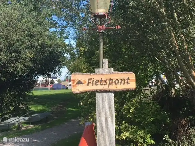 Le front de mer | Pays-Bas, Frise, Sint Nicolaasga - maison de vacances Les environs sont équipés de nombreuses pistes cyclables, de vélos (électriques) à louer au parc