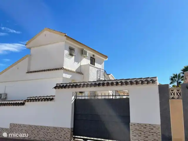 Villa Casa Familia Thijssen en España, Costa Cálida, Camposol - villa Portón corredizo eléctrico
