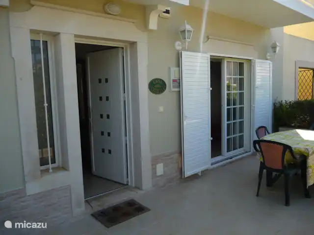 Casa com Piscina Vilamoura no 26 huren in Portugal, Algarve, Quarteira - geschakelde woning
