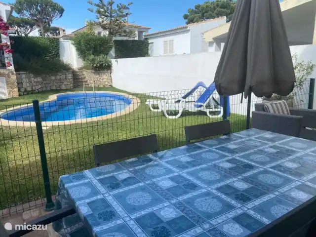 Casa com Piscina Vilamoura no 26 huren in Portugal, Algarve, Quarteira - geschakelde woning