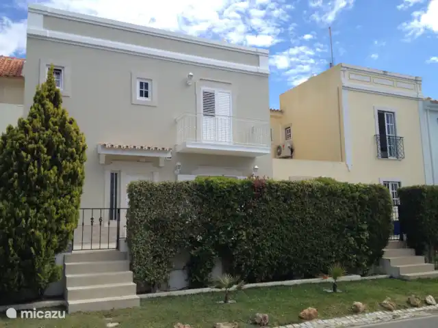 Casa com Piscina Vilamoura no 26 huren in Portugal, Algarve, Quarteira - geschakelde woning