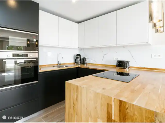 Jardines del Golf Miraflores en España, Costa del Sol, Riviera Del Sol - apartamento cocina