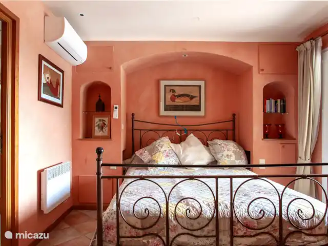 Location de Vacances France, Var, Lorgues, villa - Villa Varoise Chambre rouge