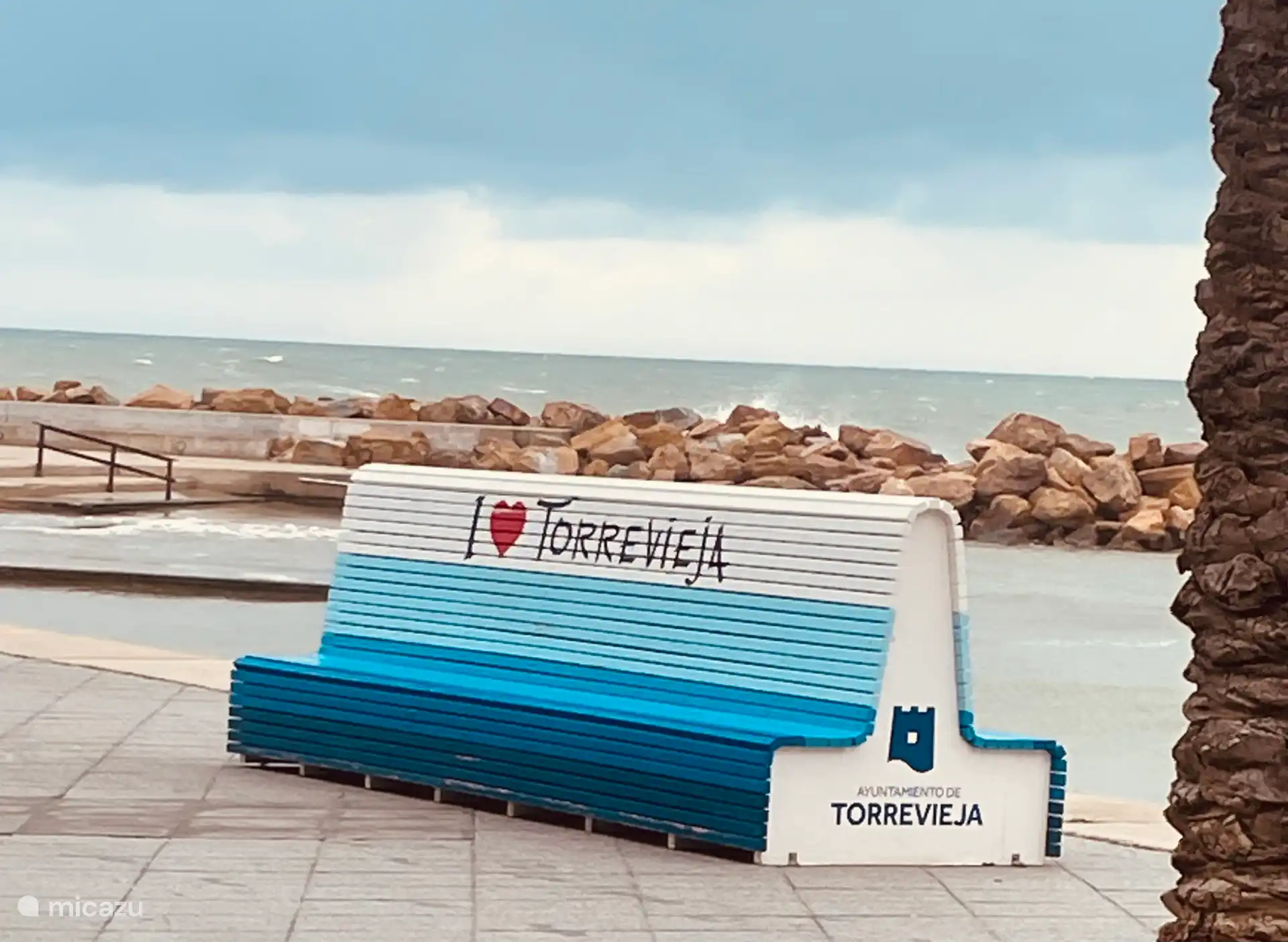 Torrevieja is te bereiken in 20 min. vanaf het appartement. 